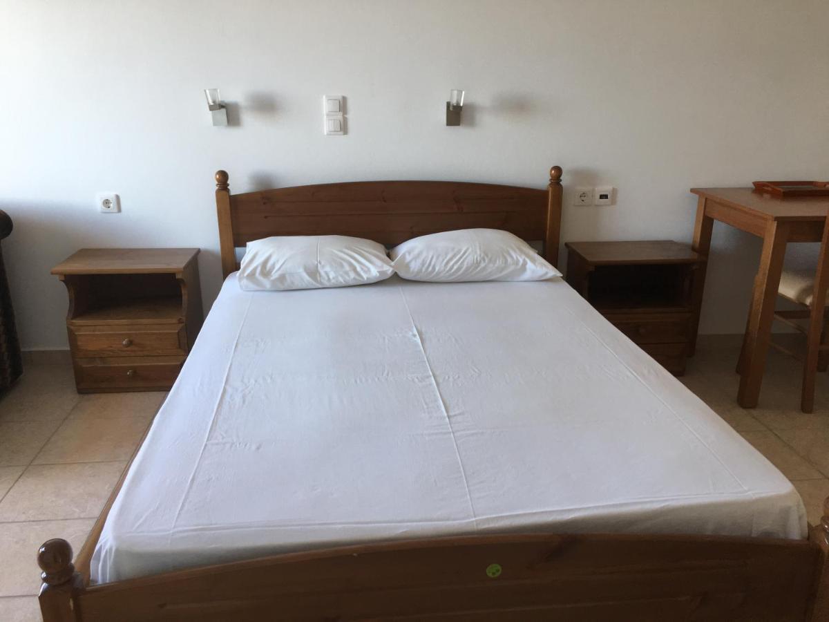 Eugenia Travasarou Sea View Appartments Diakofti Bagian luar foto