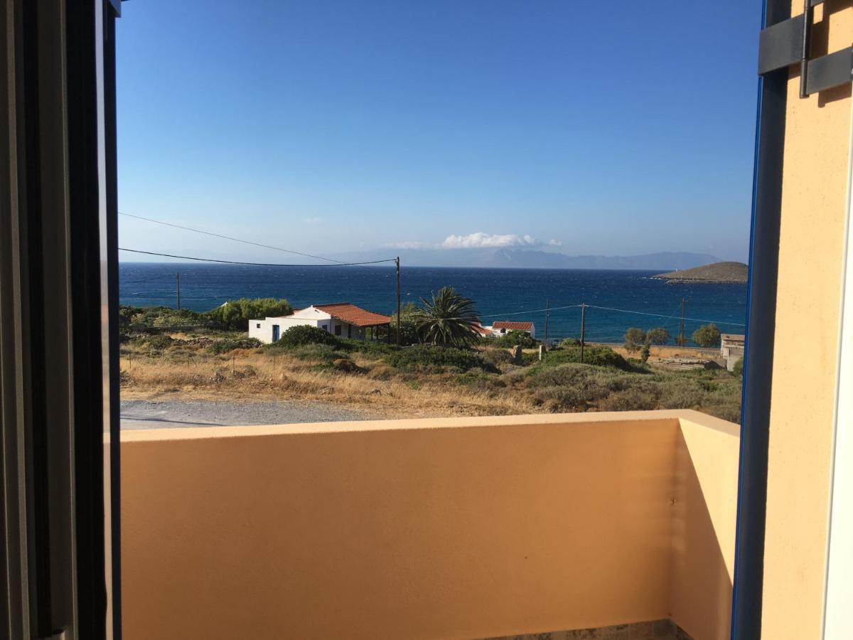 Eugenia Travasarou Sea View Appartments Diakofti Bagian luar foto