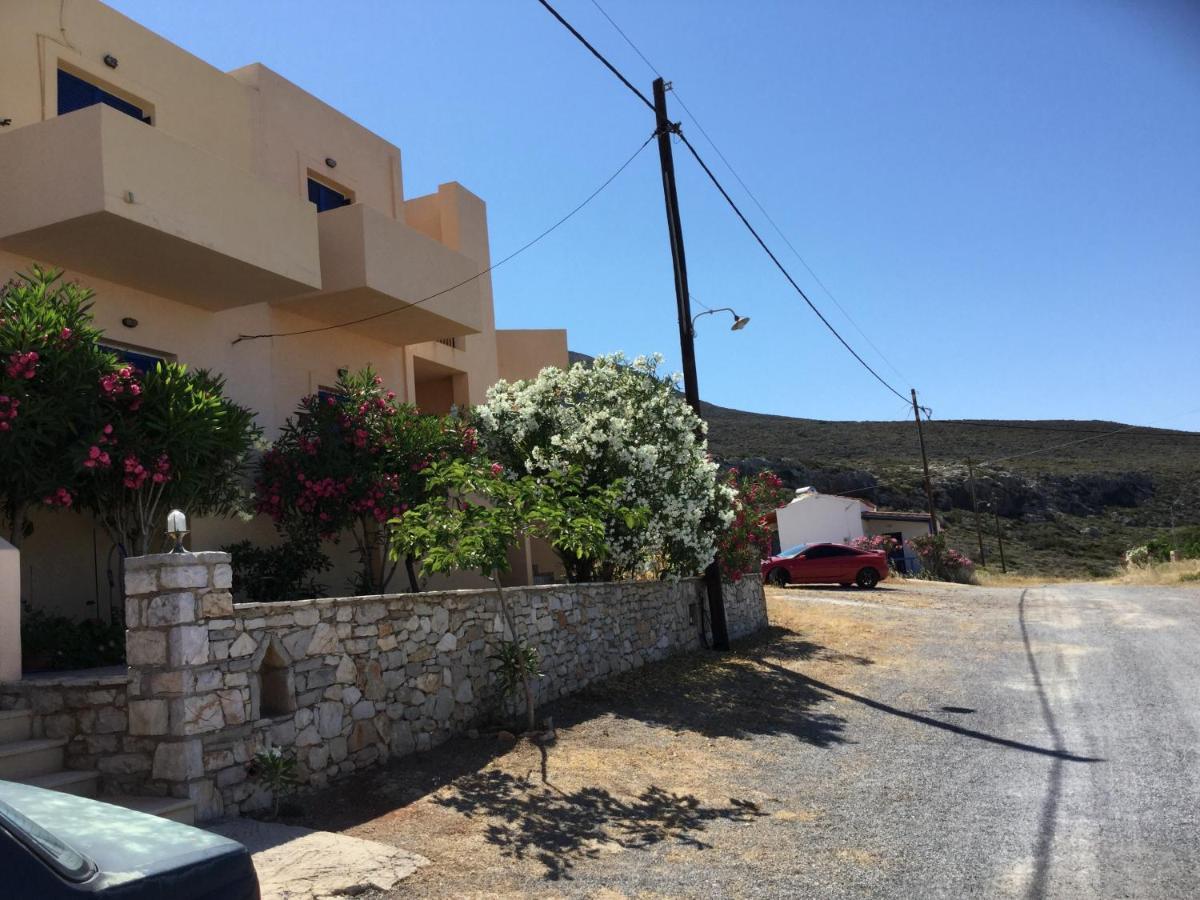 Eugenia Travasarou Sea View Appartments Diakofti Bagian luar foto