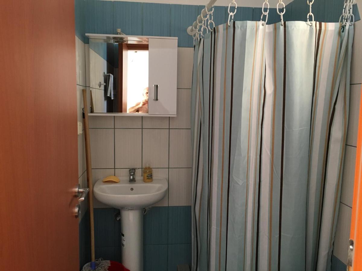 Eugenia Travasarou Sea View Appartments Diakofti Bagian luar foto