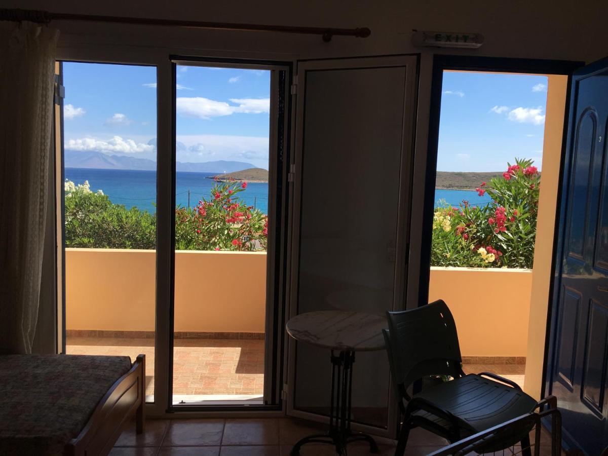 Eugenia Travasarou Sea View Appartments Diakofti Bagian luar foto